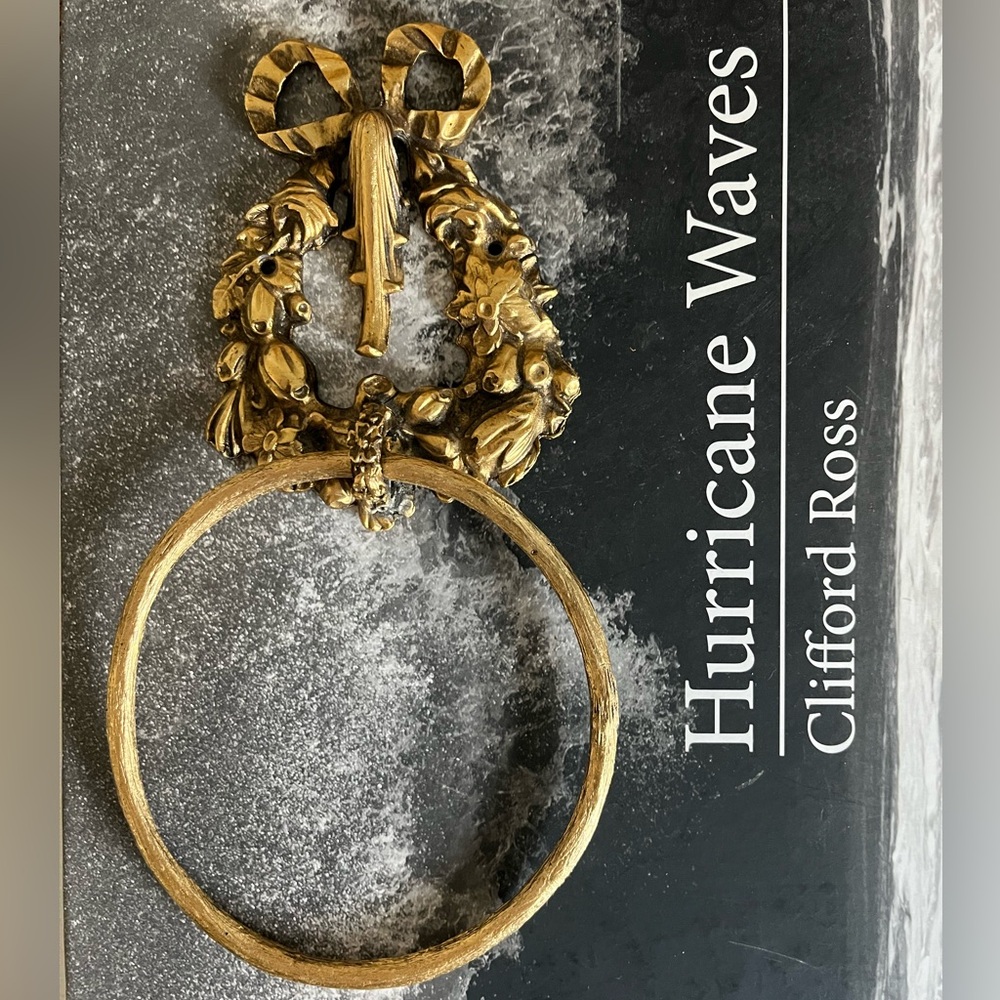 Vintage Bathcraft Bathroom Towel Ring - Hollywood Regency - Bow and Wreath